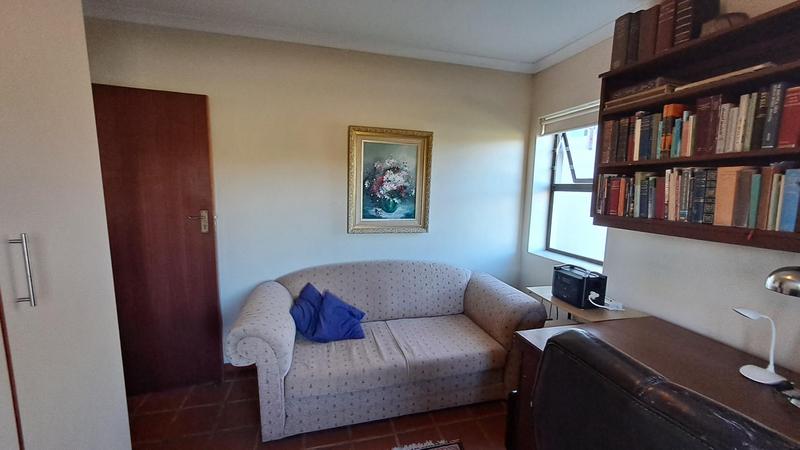4 Bedroom Property for Sale in Stilbaai East Western Cape